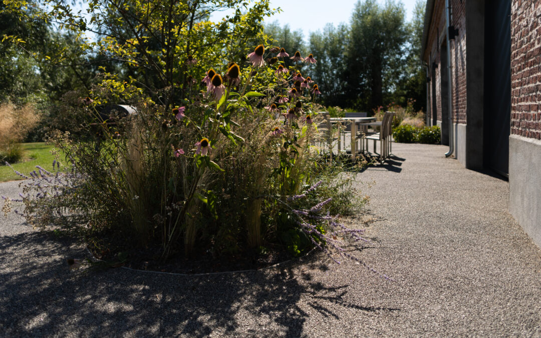 Waterdoorlatend Terradec terras in donkergrijs