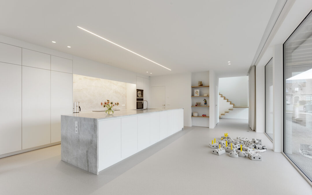 Tijdloos wonen met een troffelvloer vol karakter