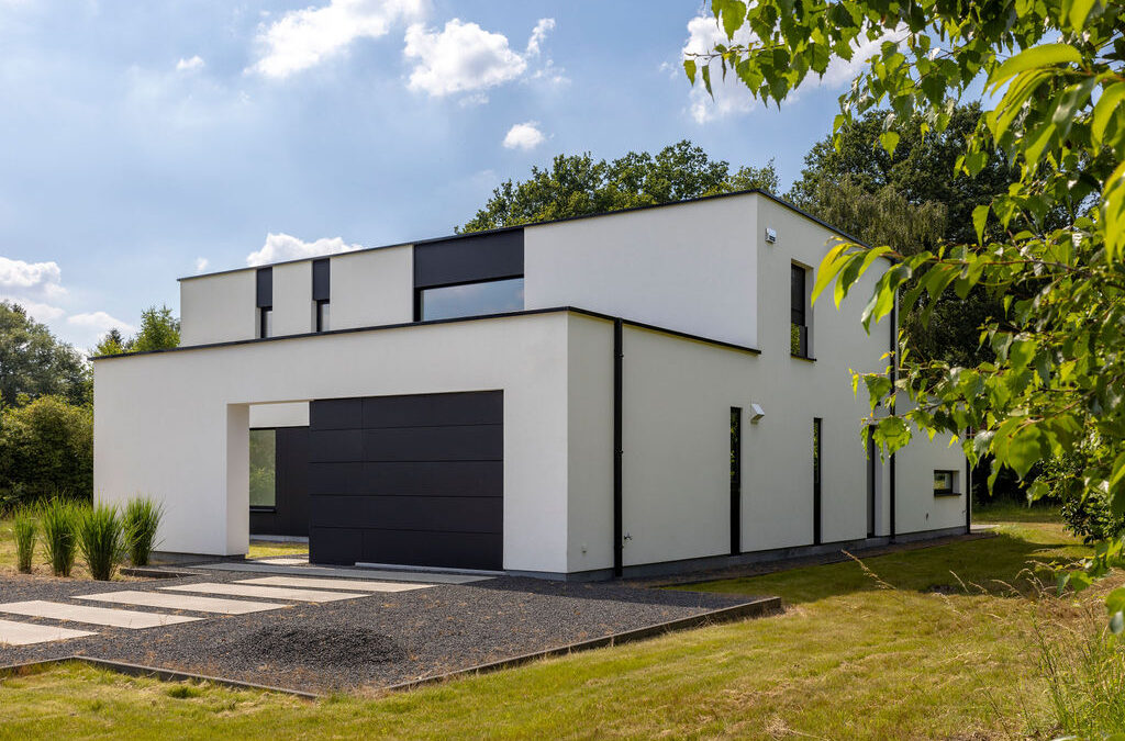 Moderne gietvloer in lichte moderne villa in Boormeerbeek